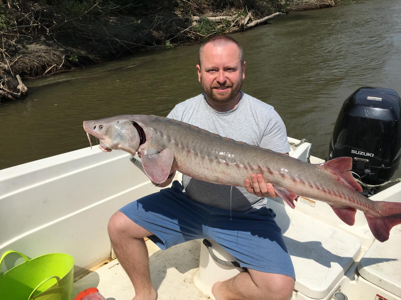 Рыбалка с проживанием на плоту на Алтае